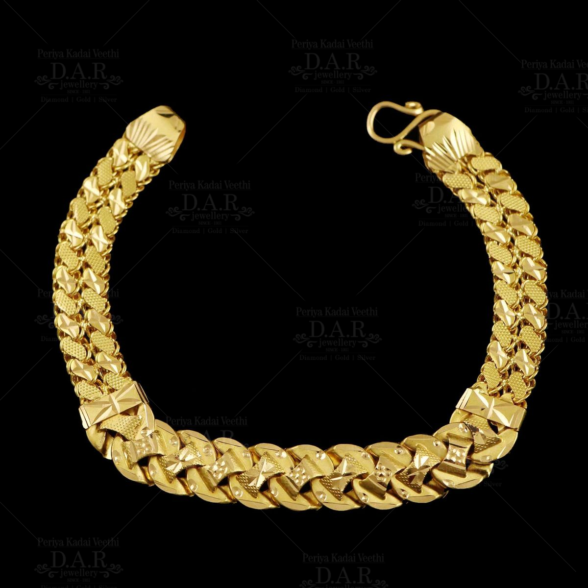 DIAMOND HEART BRACELET | Delicate gold bracelet, Gold bracelet for girl, Gold  bracelet simple