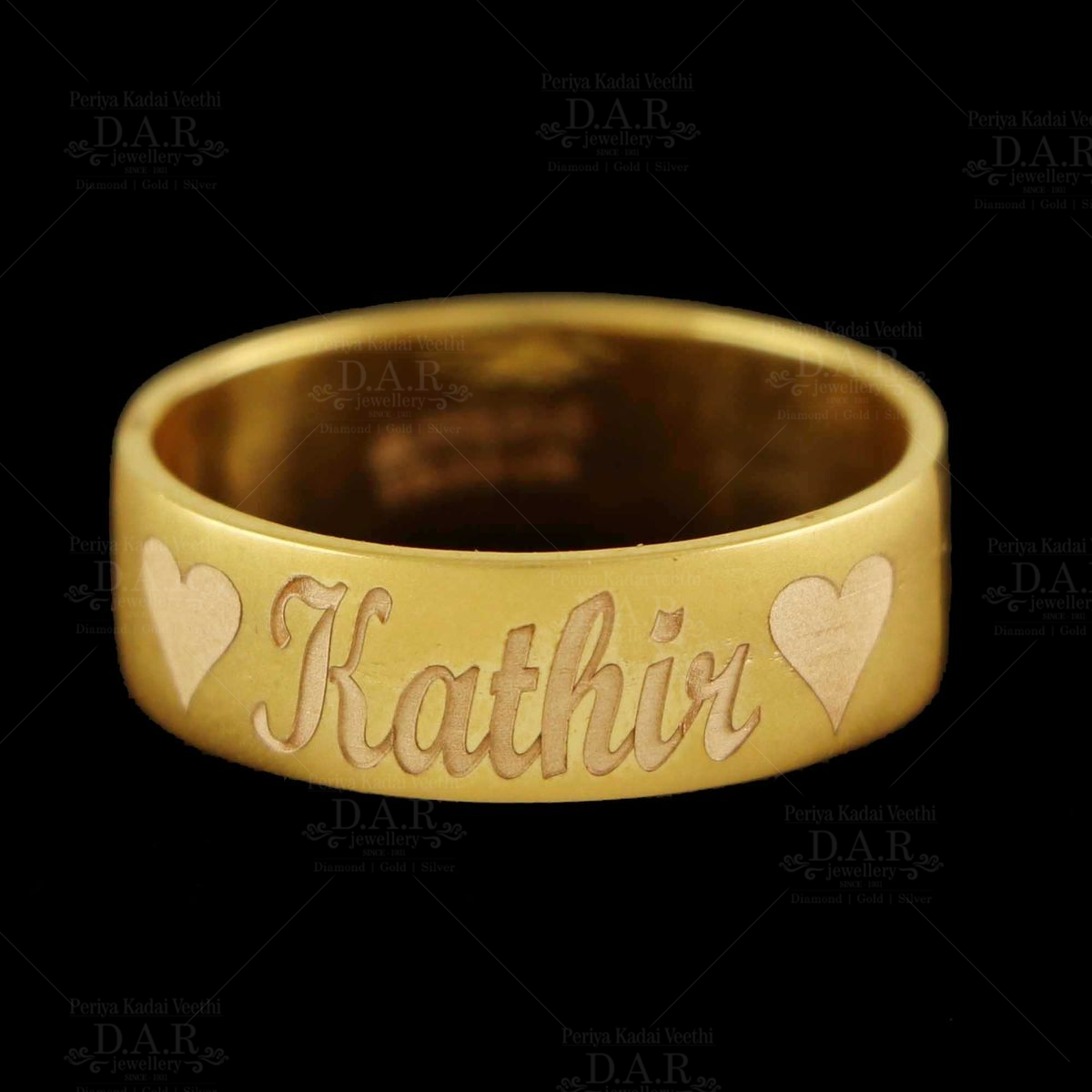 Lovely Heart Name Engraved Gold Couple Rings