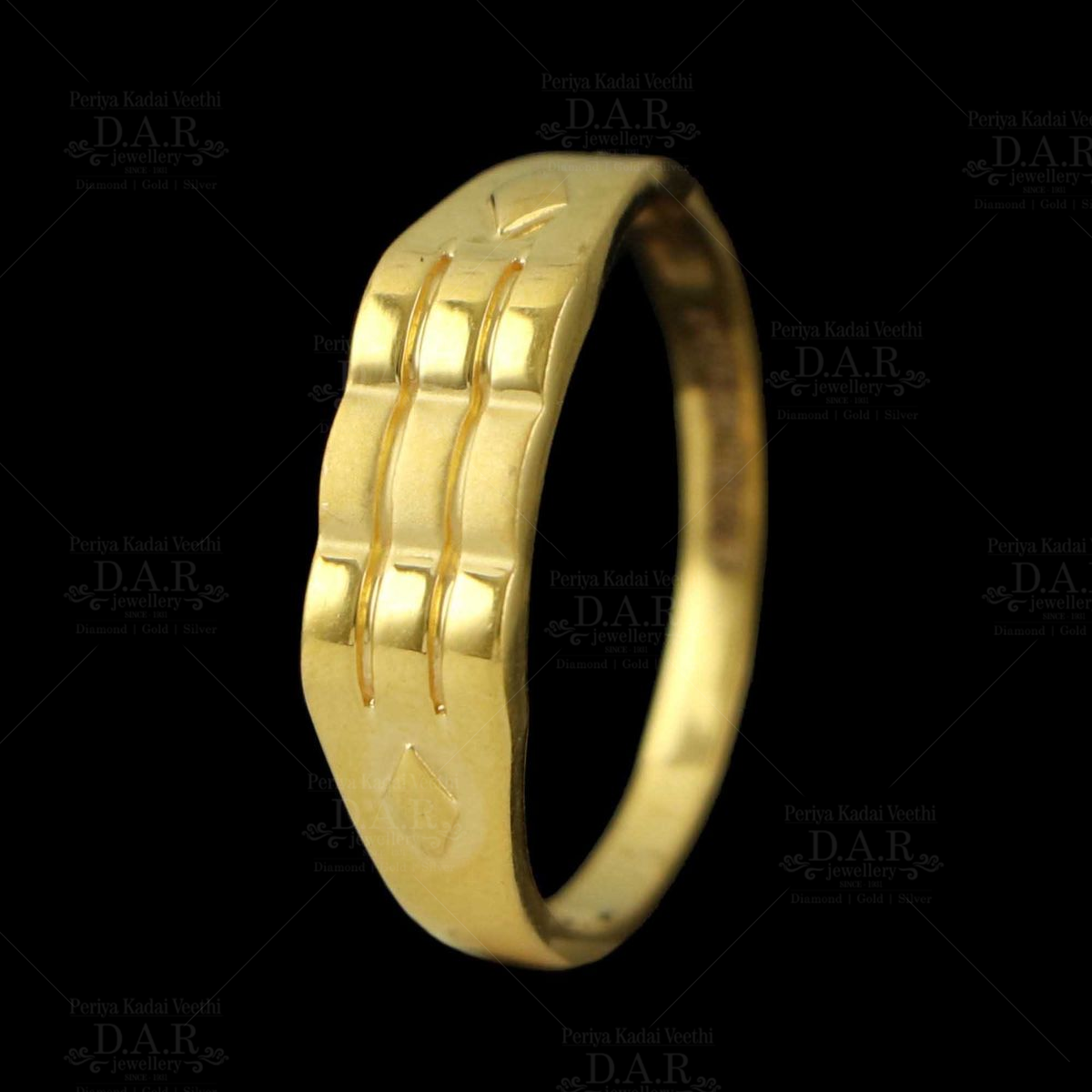 22 Karat Gold Ring For Mens - RiMs26314 - 22K Gold ring for men's is  designed with machine cuts and matte finish.
