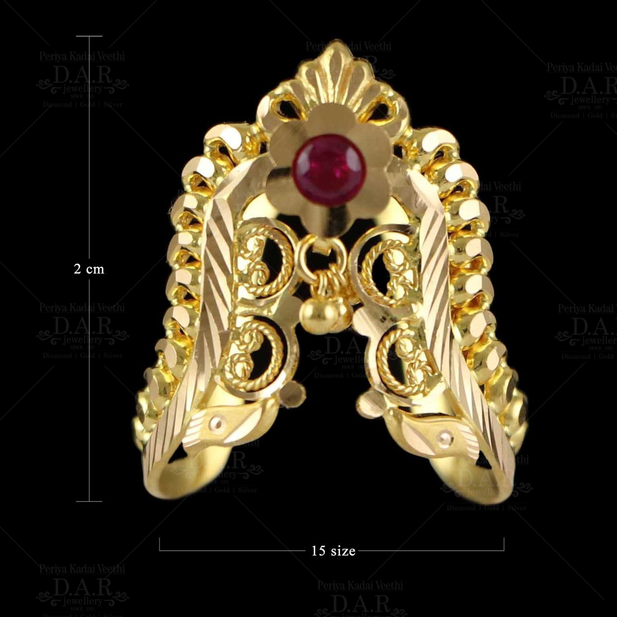 South Indian Style Ring/Band made of Gold and Diamonds