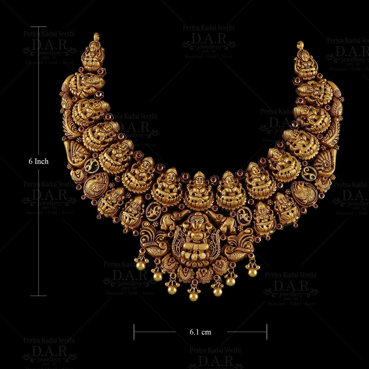 Antique Style Gold Necklace Set - D23-B26