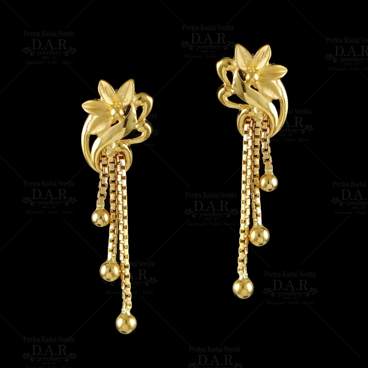 Stupendous Gold Women Fancy Rope Chain Drop Earring
