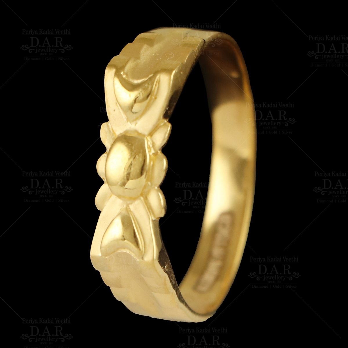 Buy quality 22kt gold plain casting gents ring in Chennai