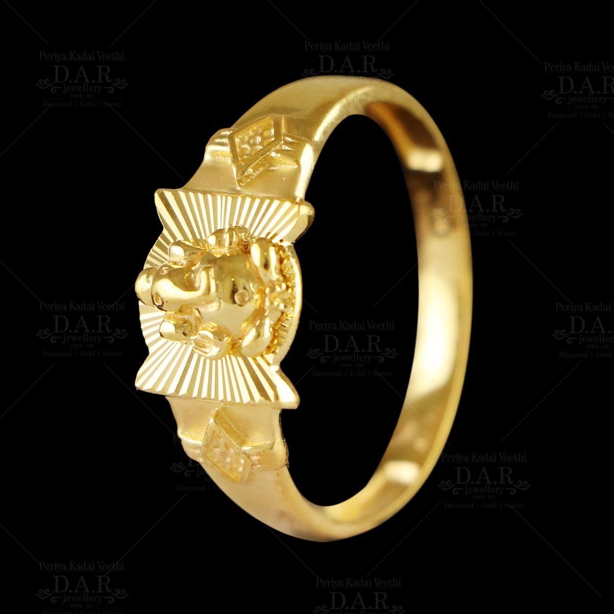 White Stone 22 KT Gold Antique Ganesha Ring for Men