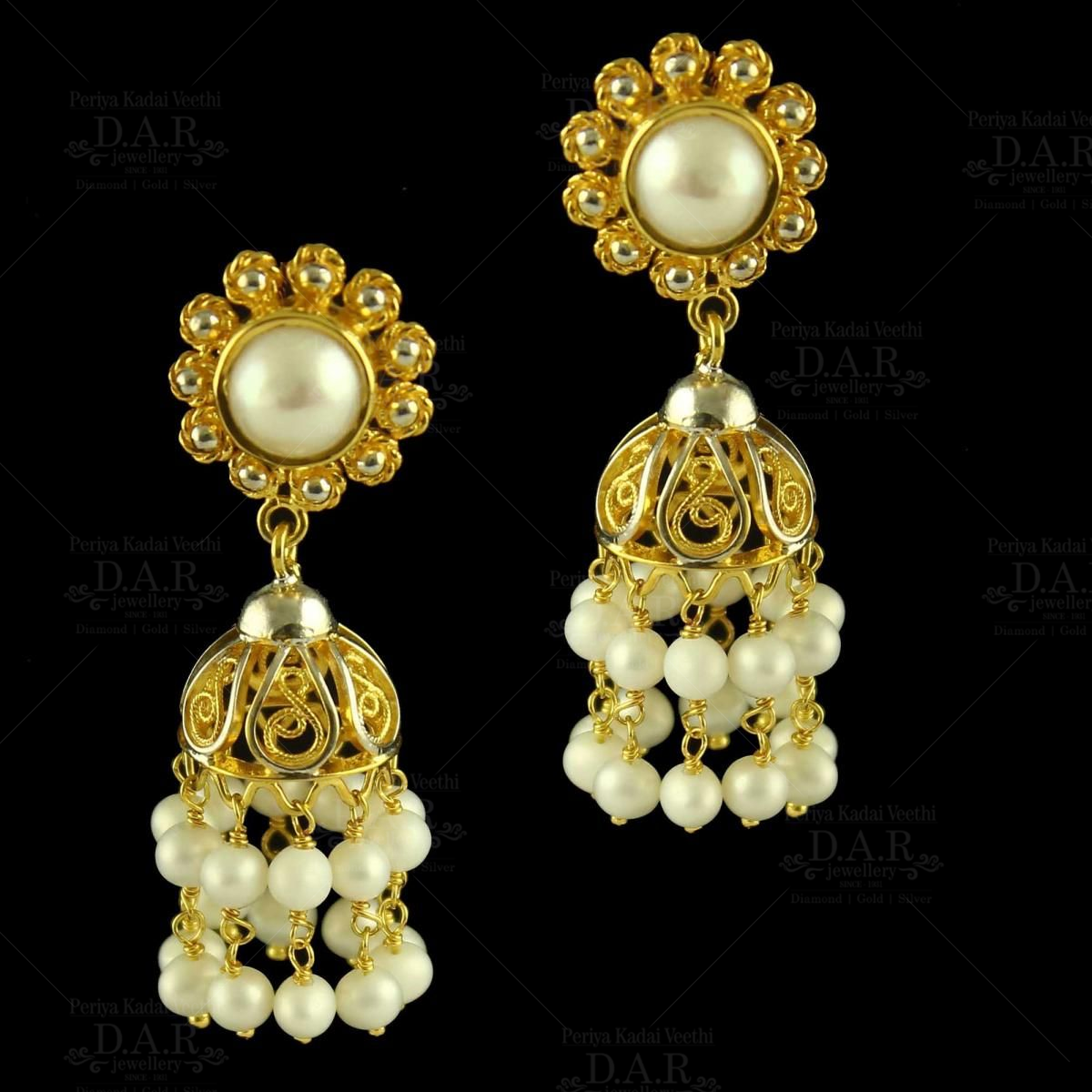 Small bridal golden jhumka design-traditional gold jhumka design