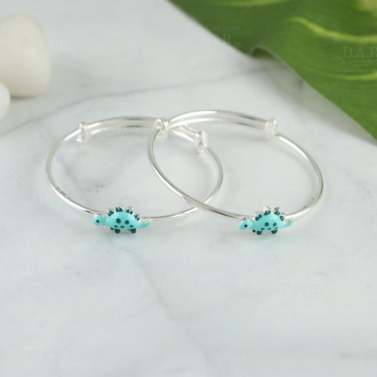 The Minimus Silver Earrings - buy latest hoop Earrings designs online at  best price — KO Jewellery